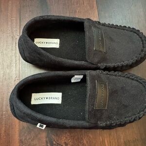 Lucky Brand Black Moccasin Slippers